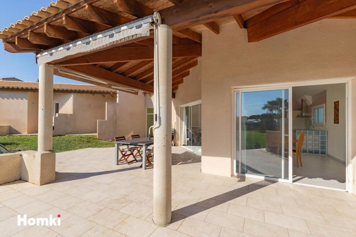 Image No.18-6 Bed House for sale