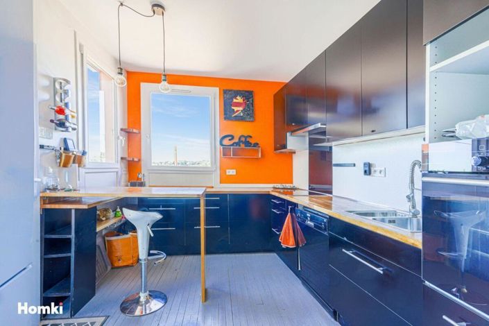 Image No.6-3 Bed House for sale