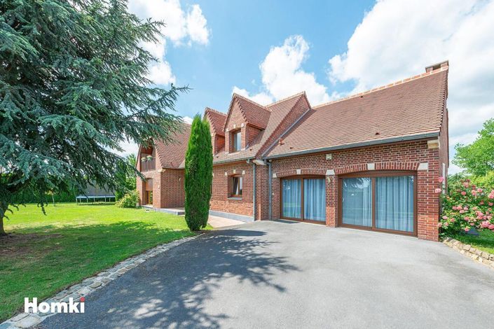 Image No.2-4 Bed House for sale