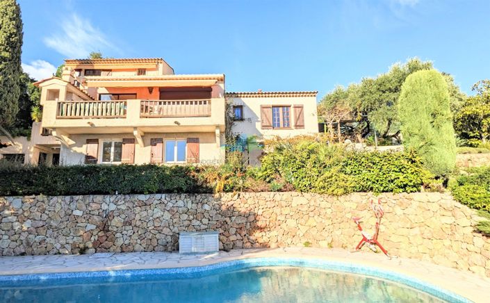 Image No.2-5 Bed House for sale