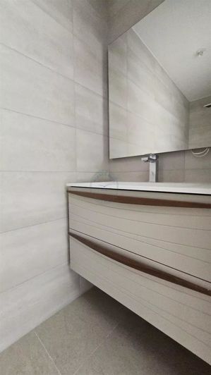 Image No.10-3 Bed Apartment for sale