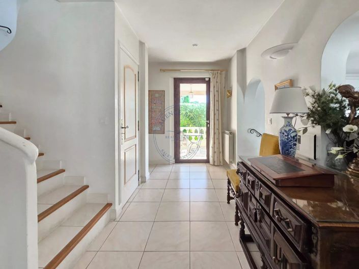 Image No.11-4 Bed House for sale