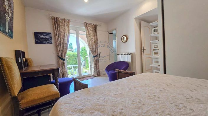 Image No.16-4 Bed House for sale