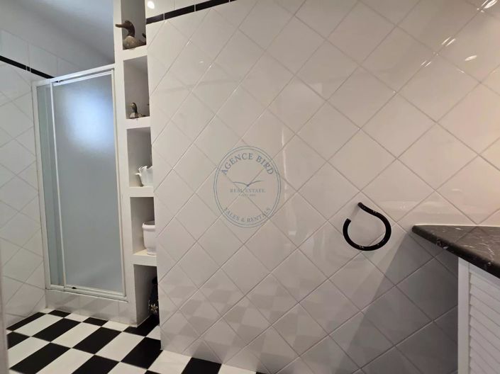 Image No.21-4 Bed House for sale