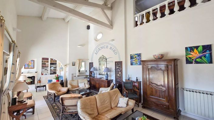 Image No.7-4 Bed House for sale