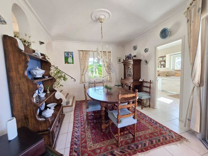 Image No.9-4 Bed House for sale