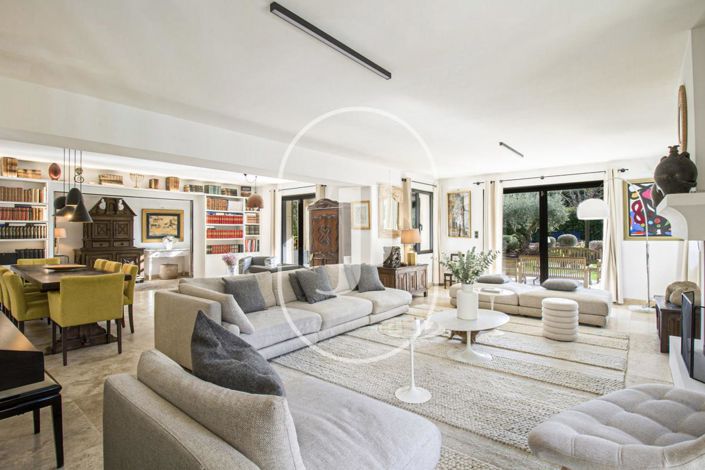 Image No.4-4 Bed House for sale