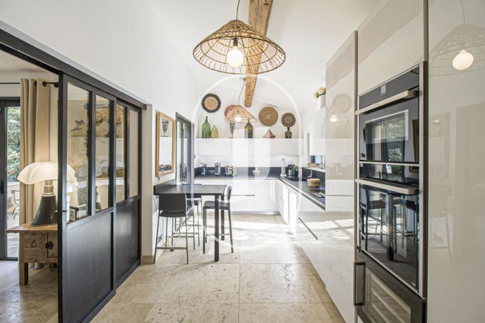 Image No.5-4 Bed House for sale