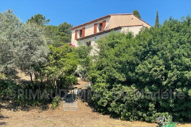 Image No.5-Maison de 4 chambres à vendre à Grimaud