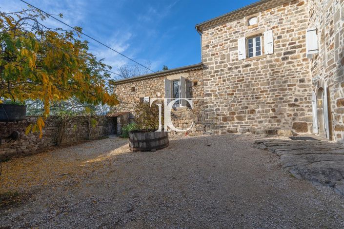 Image No.15-5 Bed House for sale