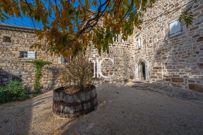 Image No.21-5 Bed House for sale