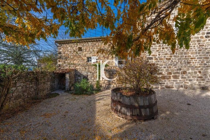 Image No.23-5 Bed House for sale