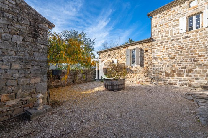 Image No.25-5 Bed House for sale