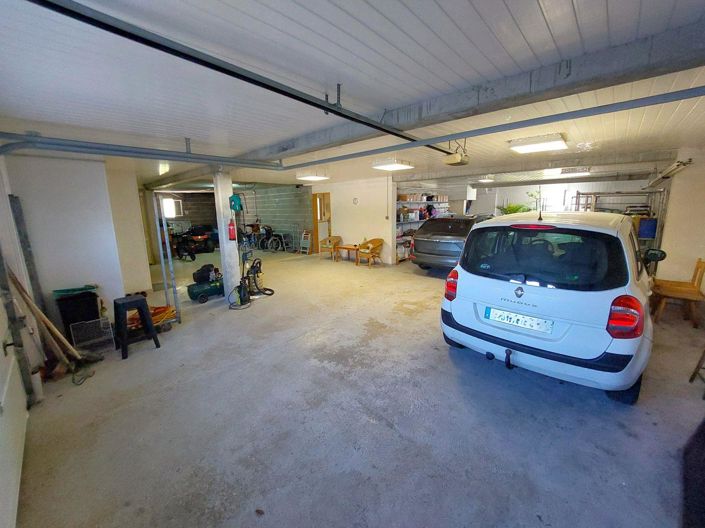 Image No.15-Maison de 4 chambres à vendre à Arnaud-Guilhem