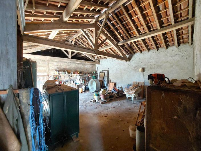 Image No.18-8 Bed House for sale