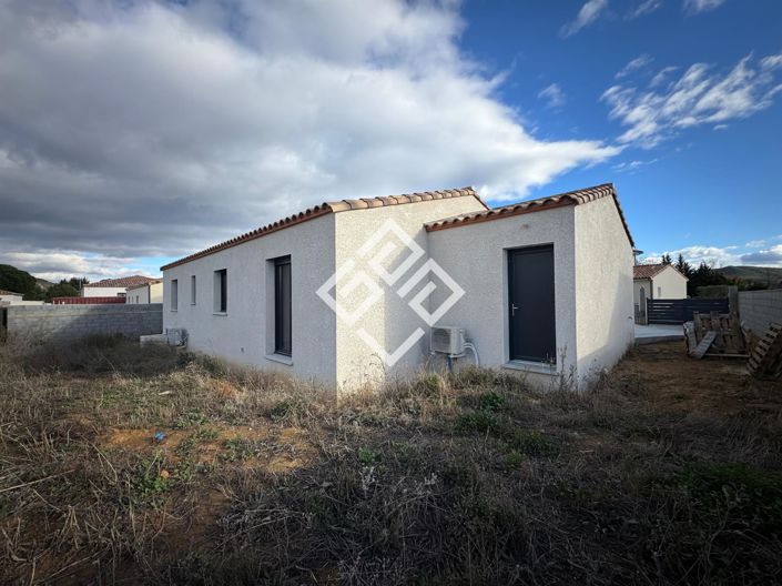 Image No.11-3 Bed House for sale