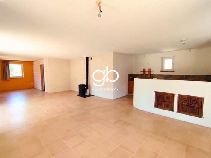 Image No.3-3 Bed House for sale