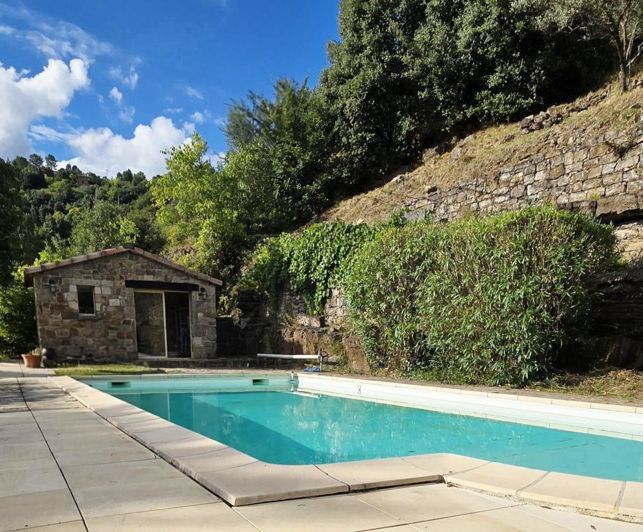 Image No.5-7 Bed House for sale