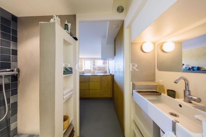 Image No.6-2 Bed House for sale