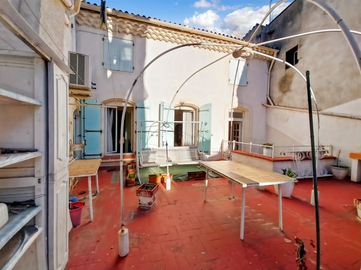 Image No.11-5 Bed House for sale