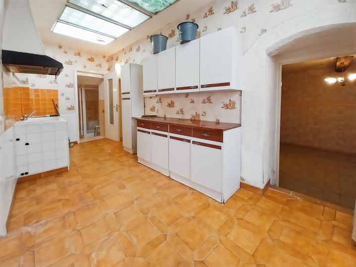 Image No.16-5 Bed House for sale