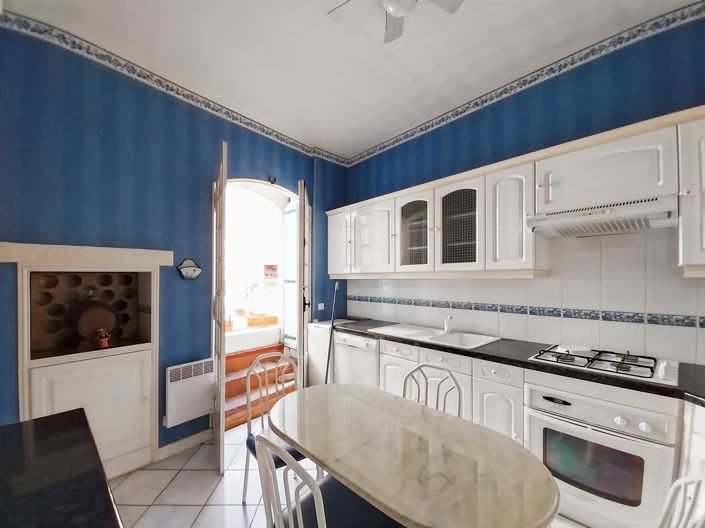 Image No.4-5 Bed House for sale