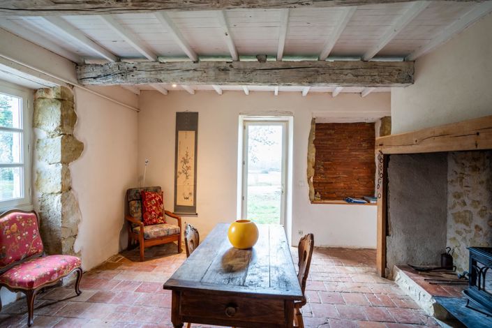 Image No.10-3 Bed House for sale