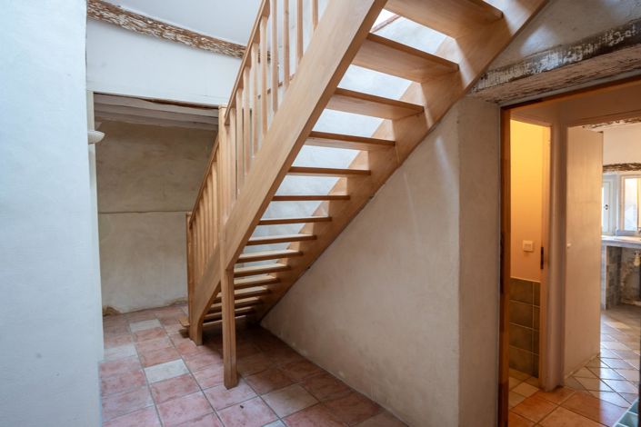 Image No.19-3 Bed House for sale