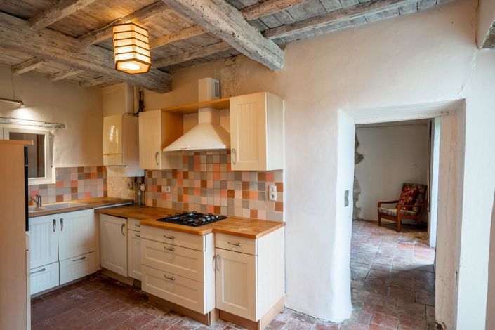 Image No.8-3 Bed House for sale