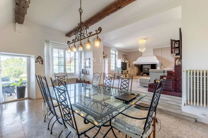 Image No.17-Maison de 9 chambres à vendre à Cadenet