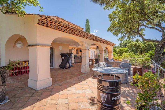 Image No.5-4 Bed House for sale