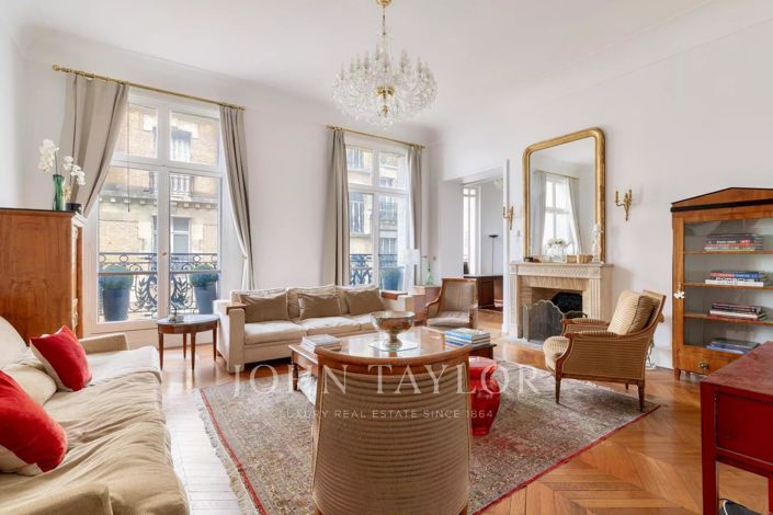 Image No.3-Appartement de 2 chambres à vendre à Paris