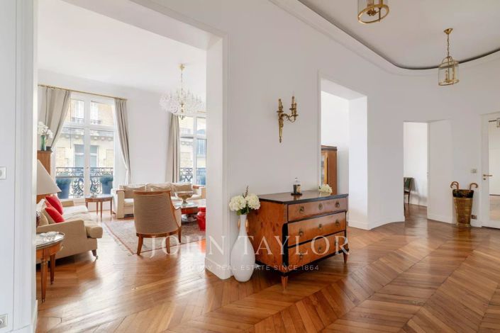 Image No.6-Appartement de 2 chambres à vendre à Paris