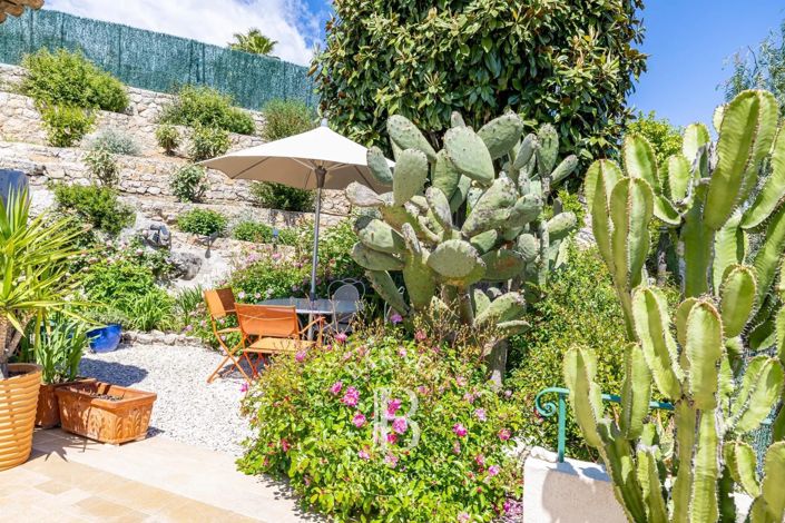 Image No.16-4 Bed House for sale