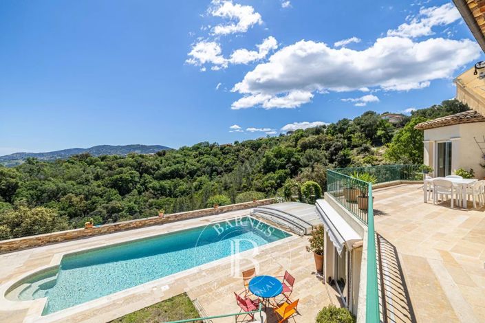 Image No.4-4 Bed House for sale