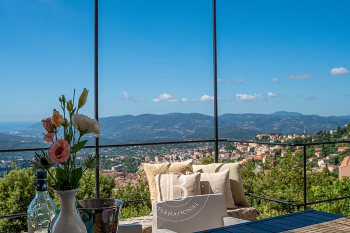 Image No.2-Maison de 4 chambres à vendre à Grasse