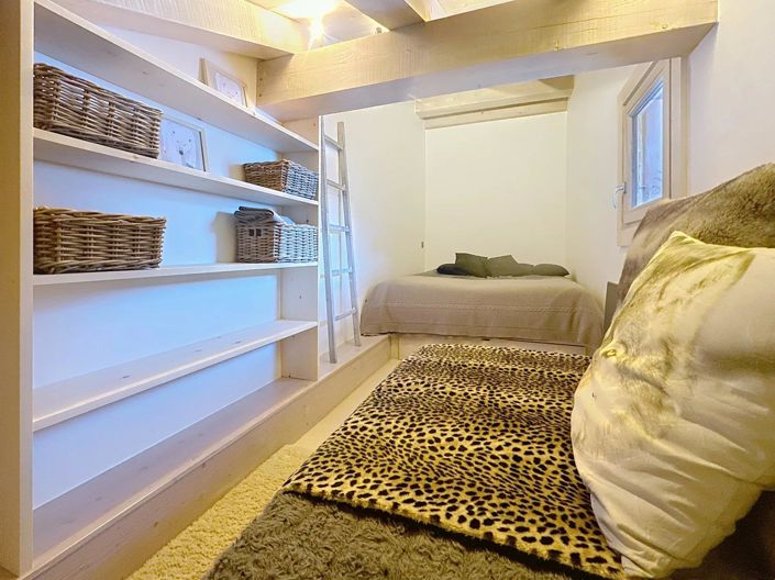 Image No.15-4 Bed Apartment for sale