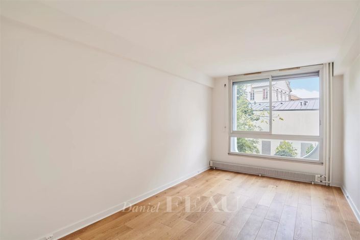 Image No.9-1 Bed Apartment for sale