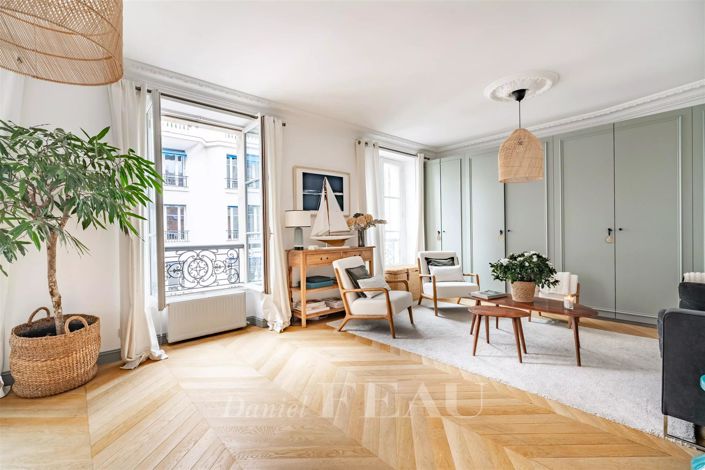 Image No.2-Appartement de 2 chambres à vendre à Paris