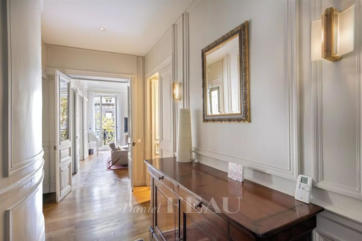 Image No.7-3 Bed Apartment for sale