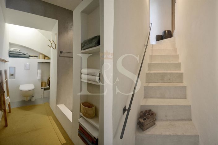 Image No.6-3 Bed House for sale