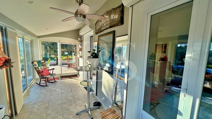 Image No.10-2 Bed House for sale