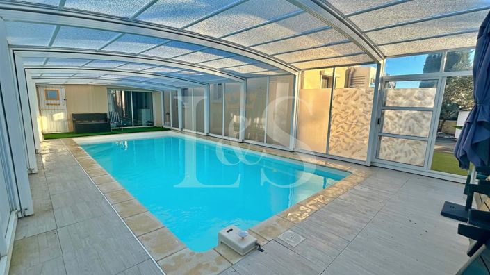 Image No.3-2 Bed House for sale