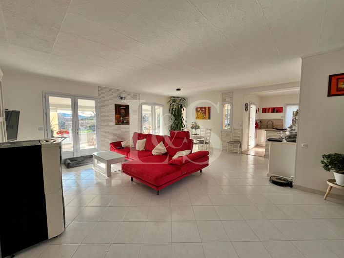 Image No.4-2 Bed House for sale