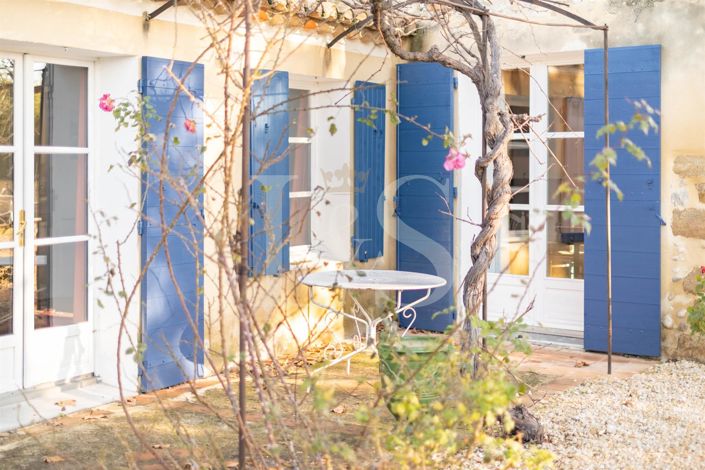 Image No.16-7 Bed House for sale