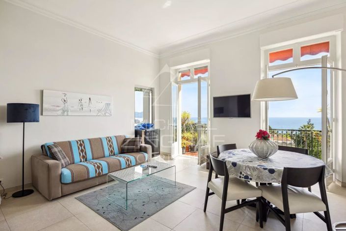 Image No.2-Appartement de 2 chambres à vendre à Cannes