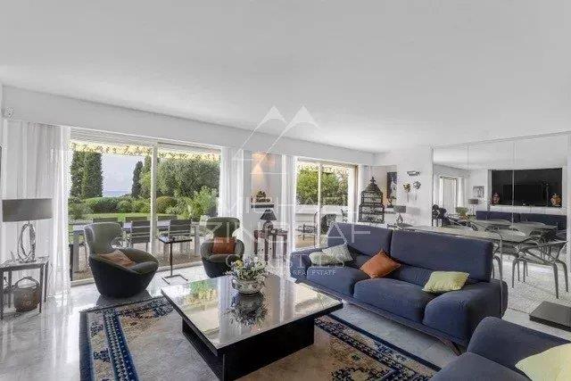 Image No.4-3 Bed Apartment for sale