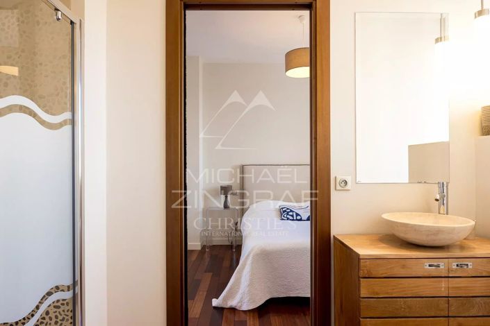 Image No.8-3 Bed Apartment for sale