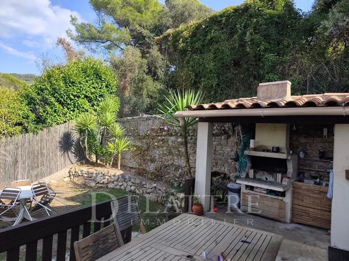 Image No.8-3 Bed House for sale