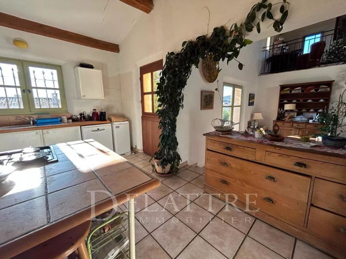 Image No.8-4 Bed House for sale